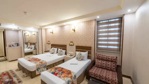 اتاق سه تخته در هتل ونوس اصفهان