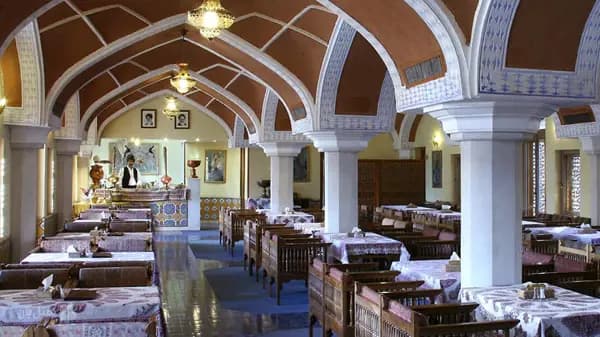 رستوران در هتل عباسی اصفهان