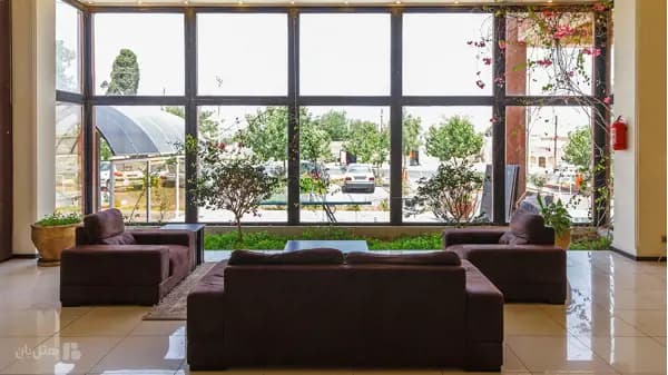 لابی هتل نگارستان کاشان