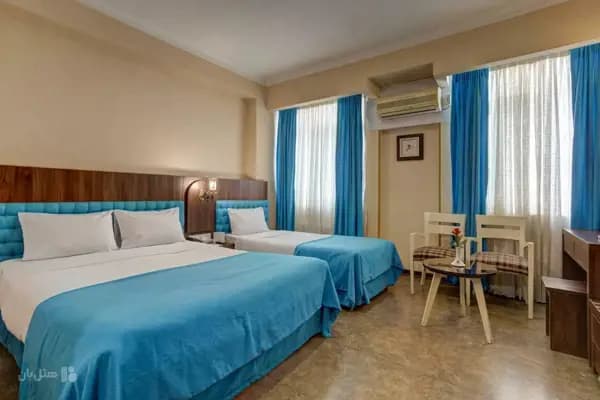 اتاق سه تخته در هتل ارگ شیراز