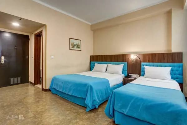 اتاق سه تخته در هتل ارگ شیراز