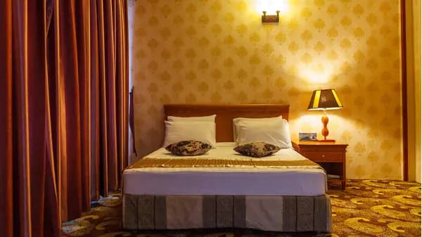 Double room at Parmis Hotel Kish