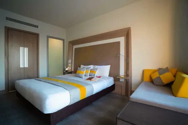 Equipped rooms at Roxan Hotel Tehran