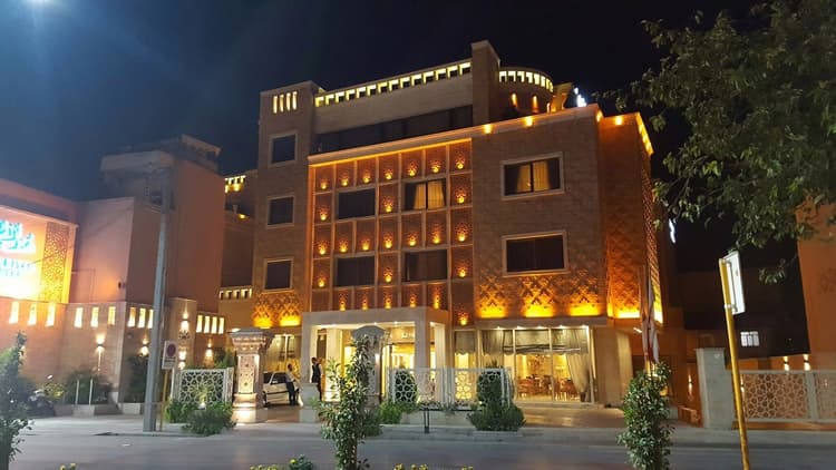 هتل زندیه شیراز