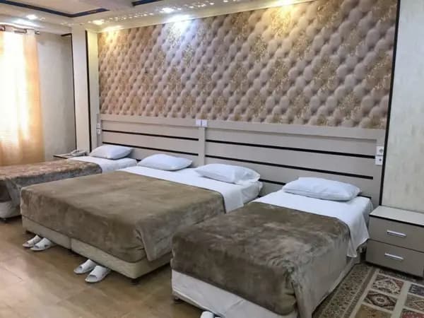 Quadruple room photo at Sepahan Hotel Isfahan Quadruple room at Sepahan Hotel Isfahan
