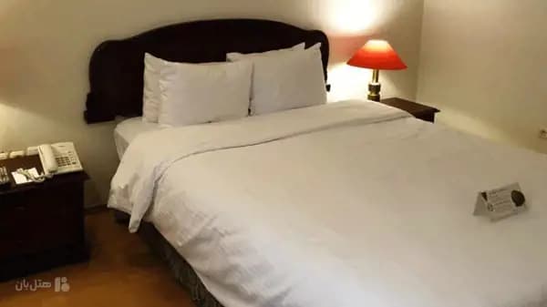 تصویر فضای داخلی سوئیت رویال 2 هتل هما تهران فضای داخلی سوئیت رویال 2 هتل هما تهران