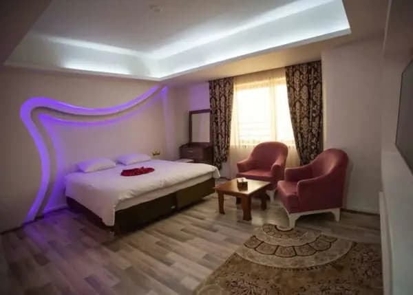 Double room photo at Pars El Goli Hotel, Tabriz Double room at Pars El Goli Hotel, Tabriz