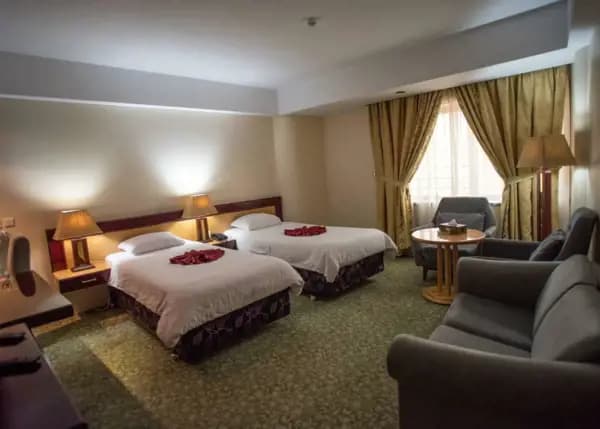 Twin room photo at Pars El Goli Hotel, Tabriz Twin room at Pars El Goli Hotel, Tabriz