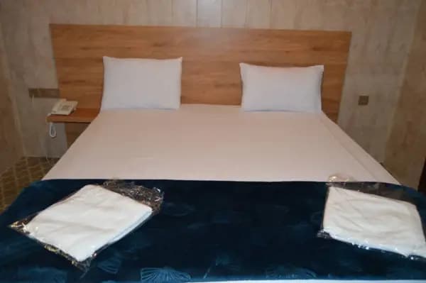 Room decor at Persian Gulf Beach Hotel Qeshm Room decor at Persian Gulf Beach Hotel Qeshm