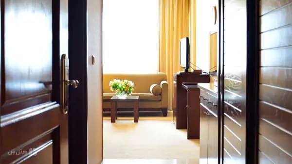 تصویر فضای داخلی لوکس سوئیت هتل فردوس مشهد فضای داخلی لوکس سوئیت هتل فردوس مشهد
