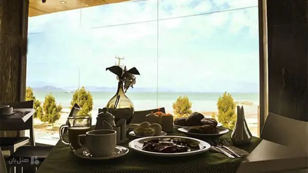 تصویر رستوران هتل آلاله مرکزی قشم رستوران هتل آلاله مرکزی قشم