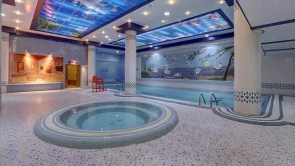 Swimming pool photo of Shaygan Hotel Kish Swimming pool of Shaygan Hotel Kish